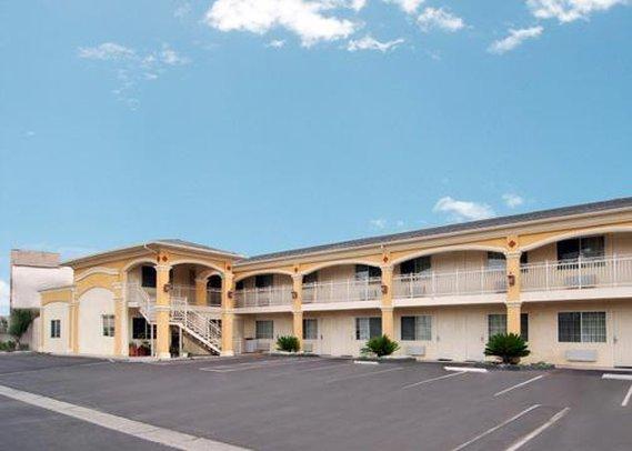 Motel 6 Гарден Гров Экстерьер фото